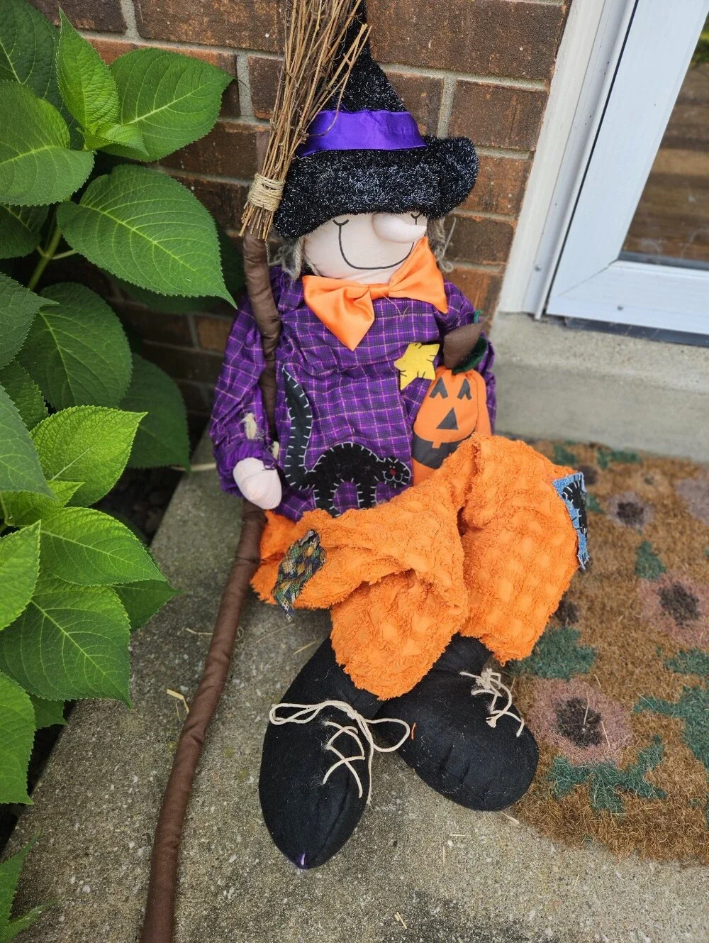 vintage Helga Witch porch sitter Broom adjustable floppy purple orange large